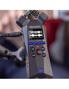 Grabadora Zoom H1essential 32 bits con micrófonos X/Y 2